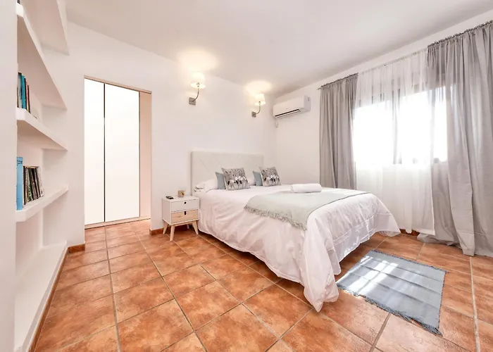 Villa Aurelia Paradise *